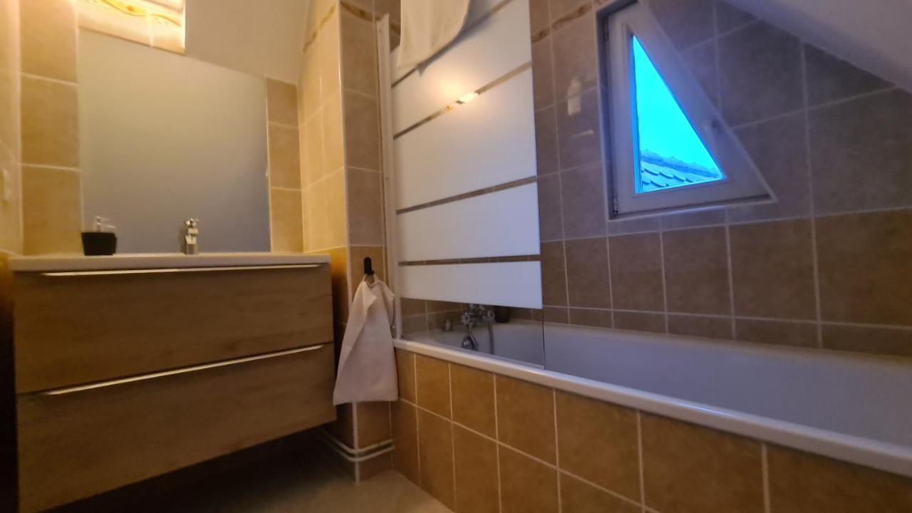 Duplex Centre - Le Marche Apartment Оберне Екстериор снимка